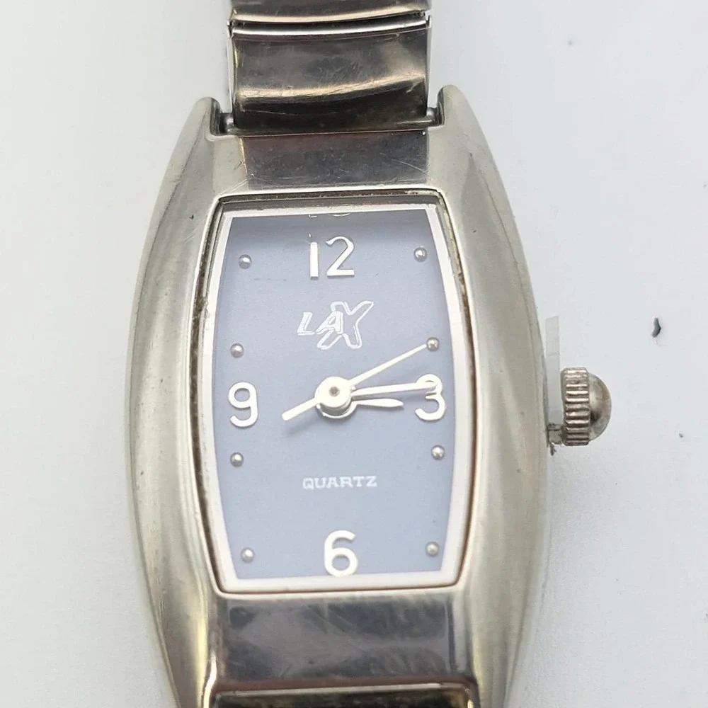 Vtg LAX Ladies Watch Navy‎ Blue Dial Silver Tone New Battery 7